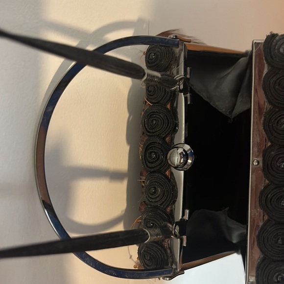 Moo Roo Handbag Gorgeous Rare Black/Bronze wristlet style w/feathers & beads. - Picture 5 of 7